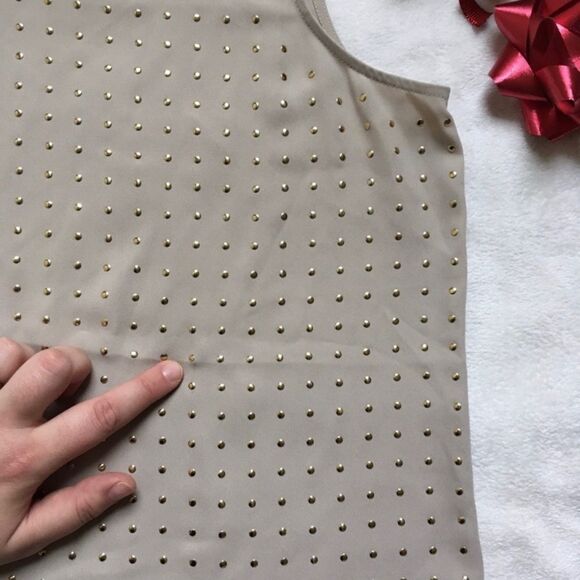 Chico’s Preppy Beaded Sleeveless Beige Top Blouse size 1 - Picture 6 of 6